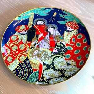 House of Faberge “The Nativity” Heirloom Holiday Collector Plate. Perfect cond